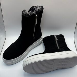 J/SLIDES Tristan Boot Waterproof Platform Booties - Size 6